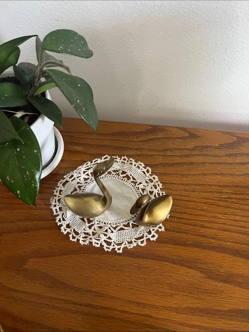 Mid century Brass Swan Figurines - Pair - Picture 3 of 4